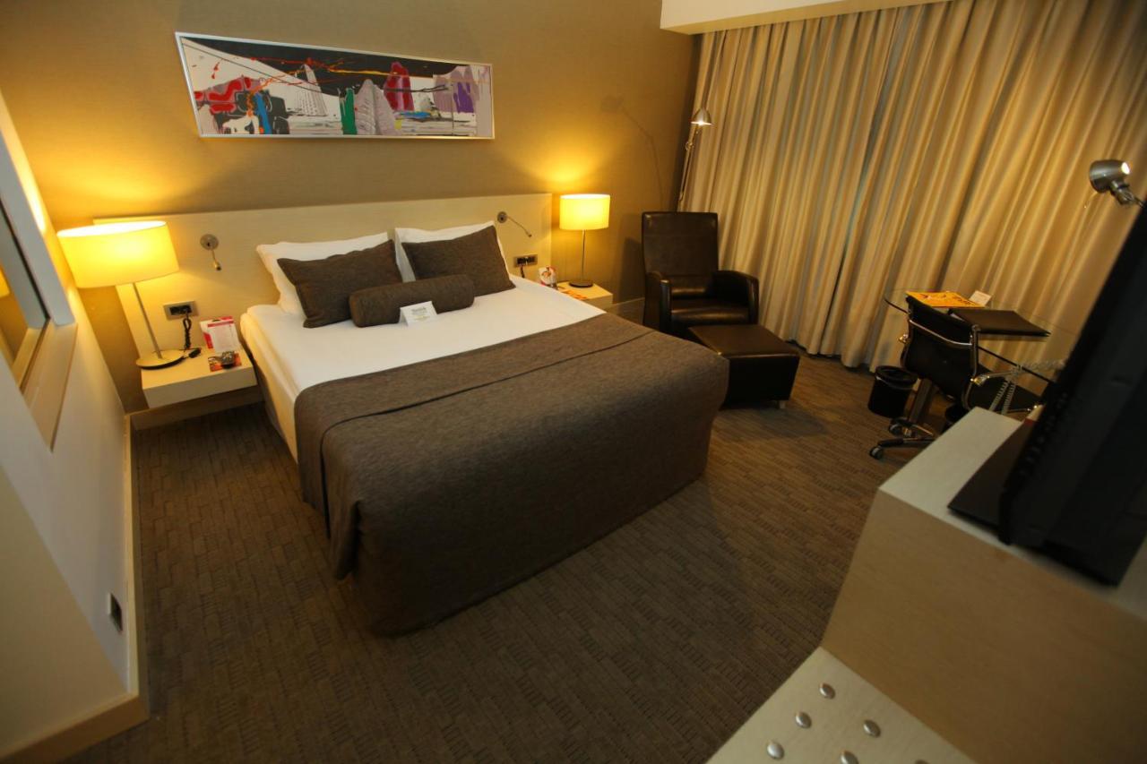 Cpankara Hotel Экстерьер фото A room at the hotel
