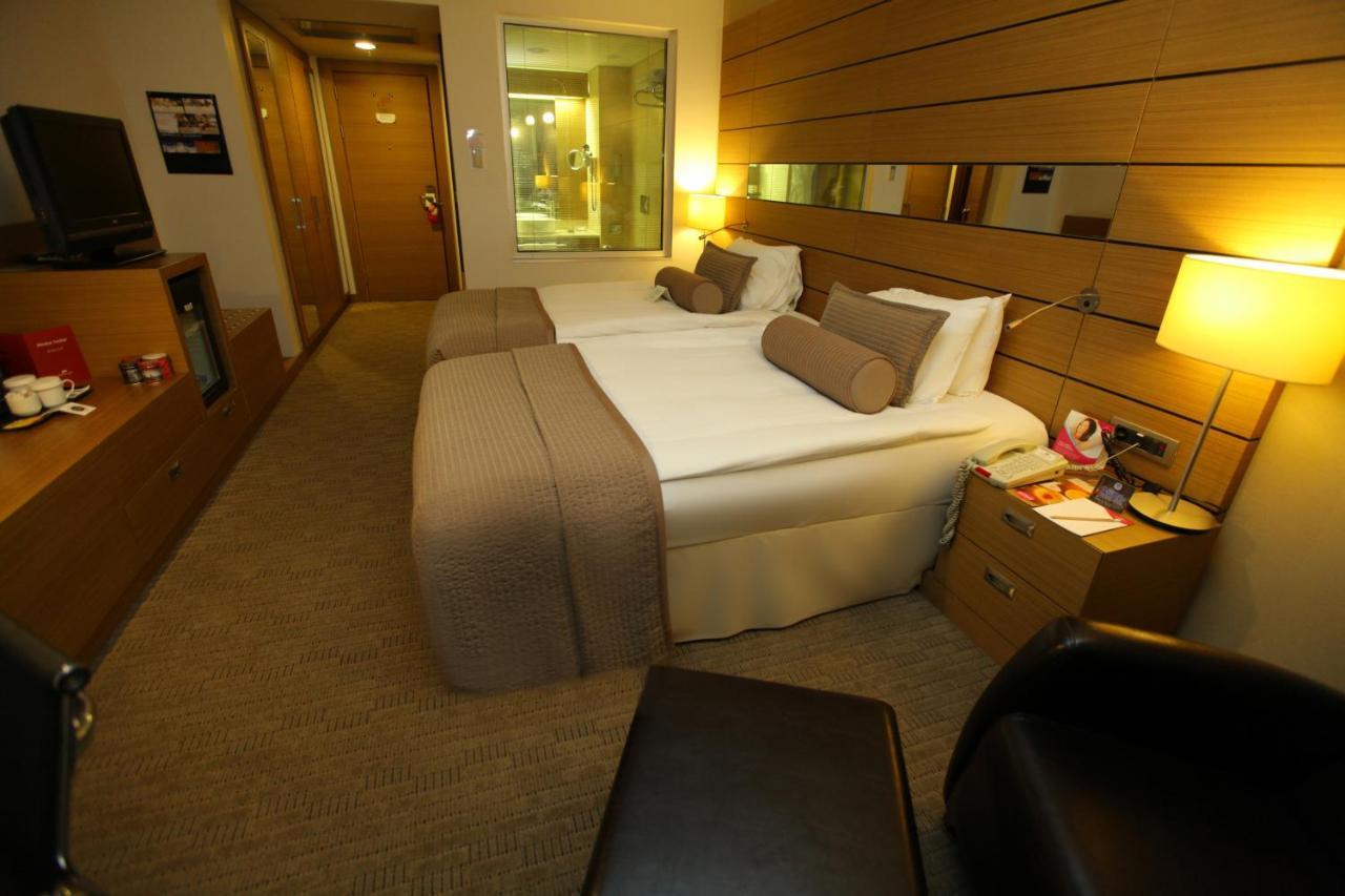 Cpankara Hotel Экстерьер фото A room at the hotel